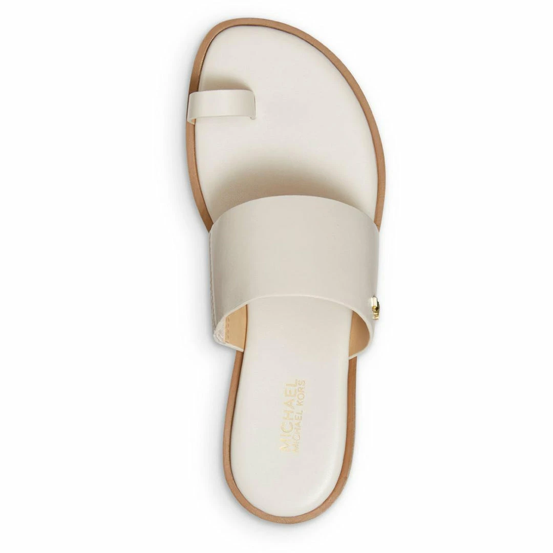 Brand new 🎁 MICHAEL Michael Kors August Flat 👩 Womens Toe Loop Slip On Flat 🩴 Sandals 👏 5 Brand new 🎁 MICHAEL Michael Kors August Flat 👩 Womens Toe Loop Slip On Flat 🩴 Sandals 👏 - Image 3